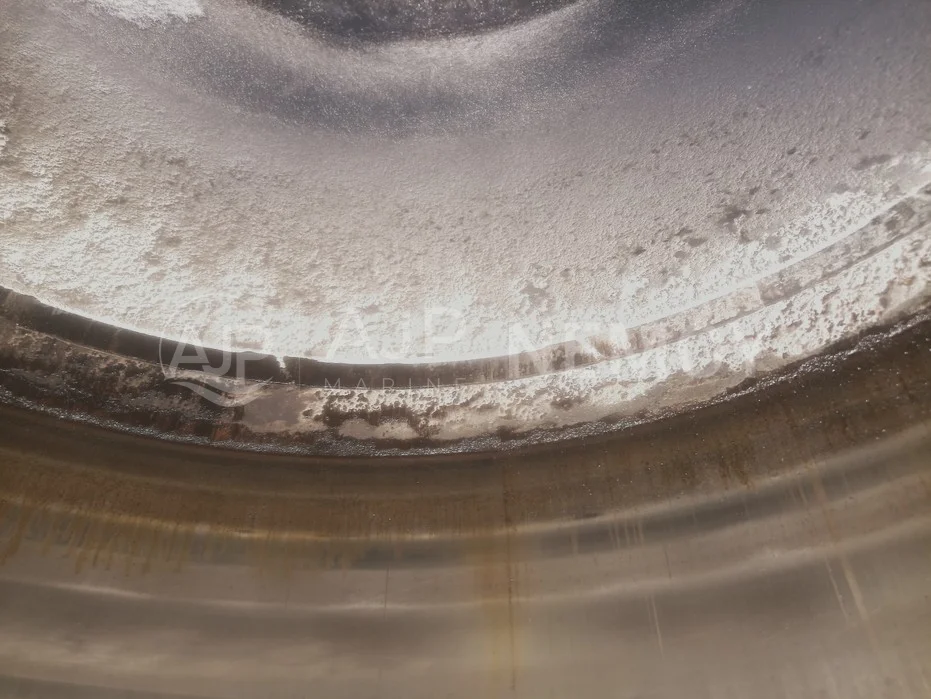 Internal liner surface at the main wear section near the top of the cylinder.